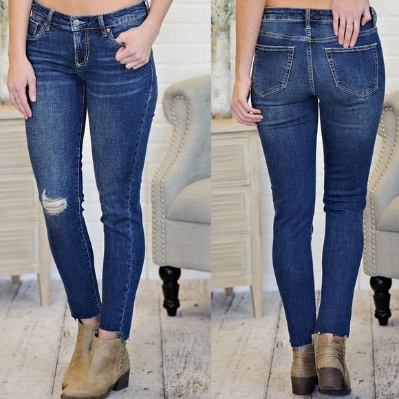 New Dear John Jeans Womens size 27 JoyRich Comfort Skinny Raw Hem Distressed NWT - Picture 1 of 5